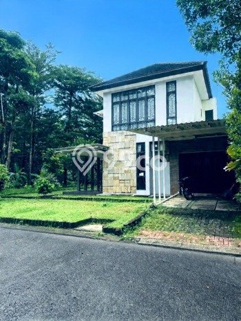 Jual Rumah Mewah Elegan Dengan View Eksklusif di Sentul City, Bogor Jual Rumah Mewah Elegan Dengan View Eksklusif di Sentul City, Bogor