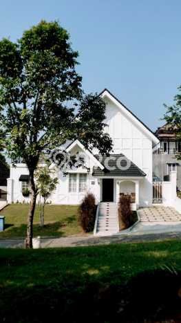 Rumah Elit Modern Siap Huni di Sentul City Bogor Rumah Elit Modern Siap Huni di Sentul City Bogor