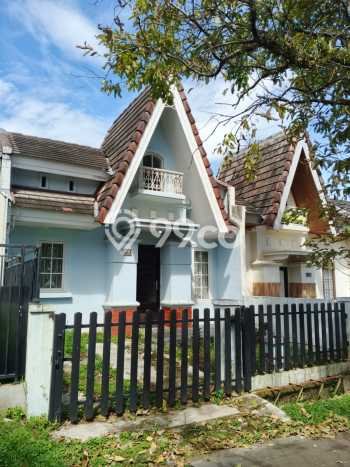 For Sale Hunian Rumah Terawat 1 KT di Sentul City, Bogor For Sale Hunian Rumah Terawat 1 KT di Sentul City, Bogor