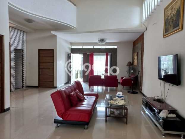Jual Rumah Luas Elegan Dengan View Eksklusif di Sentul City, Bogor Jual Rumah Luas Elegan Dengan View Eksklusif di Sentul City, Bogor