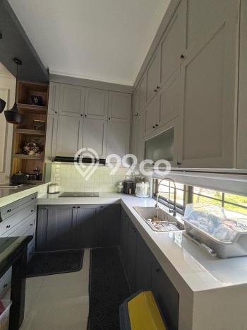 Rumah Elit Modern Tanpa Renovasi di Sentul City Bogor Rumah Elit Modern Tanpa Renovasi di Sentul City Bogor