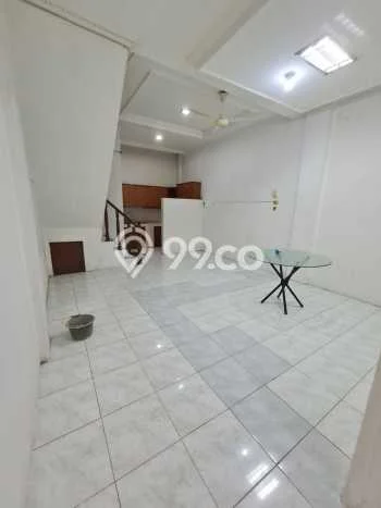 Sewa cepat hunian minimalis strategis 4 Kamar di Grogol Petamburan, Jakarta Barat Sewa cepat hunian minimalis strategis 4 Kamar di Grogol Petamburan, Jakarta Barat