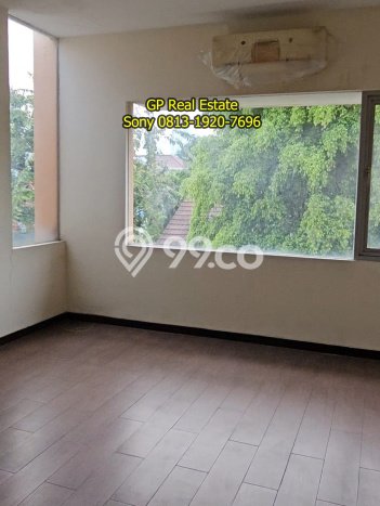 Ready to Use! Premium House LT 452m2 Desain Elegan di Petojo Ready to Use! Premium House LT 452m2 Desain Elegan di Petojo