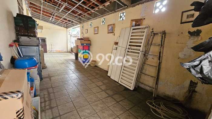Siap Huni Rumah Mewah 3 Kamar di Grogol Petamburan Dekat ke Mana Pun Siap Huni Rumah Mewah 3 Kamar di Grogol Petamburan Dekat ke Mana Pun
