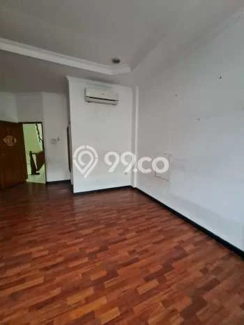 Sewa cepat hunian minimalis strategis 4 Kamar di Grogol Petamburan, Jakarta Barat Sewa cepat hunian minimalis strategis 4 Kamar di Grogol Petamburan, Jakarta Barat