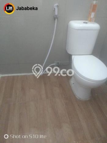 Peluang Investasi! Rumah Kost Dijual di Cikarang Utara, Cikarang, 16 KT, 16 KM, Luas 277m2 Peluang Investasi! Rumah Kost Dijual di Cikarang Utara, Cikarang, 16 KT, 16 KM, Luas 277m2