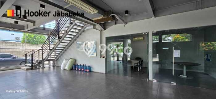 Gudang Premium di Jababeka, Luas 2281m2m², Kawasan Bisnis, Tingkat Keramaian Tinggi Gudang Premium di Jababeka, Luas 2281m2m², Kawasan Bisnis, Tingkat Keramaian Tinggi