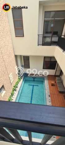 Lokasi strategis! Rumah siap huni dikontrakkan di Lippo Cikarang LB 450m2 Lokasi strategis! Rumah siap huni dikontrakkan di Lippo Cikarang LB 450m2