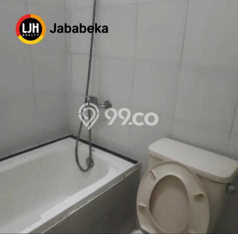 Dijual Cepat Rumah Bagus Siap Huni LB 100m2 di Lippo Cikarang, Cikarang Dijual Cepat Rumah Bagus Siap Huni LB 100m2 di Lippo Cikarang, Cikarang
