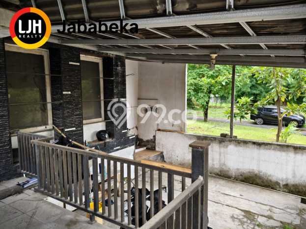 Rumah Modern Cantik 3 KT Bisa Langsung Pindah di Lippo Cikarang Rumah Modern Cantik 3 KT Bisa Langsung Pindah di Lippo Cikarang