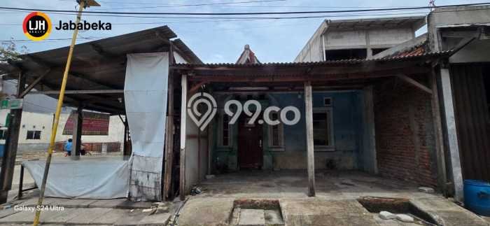 FEATURED! Rumah Nyaman area Jababeka, Luas 273m² Bangunan 21m² FEATURED! Rumah Nyaman area Jababeka, Luas 273m² Bangunan 21m²