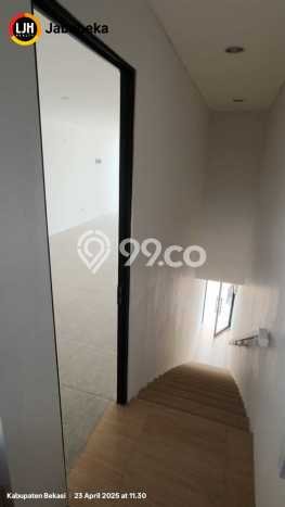 Ruko Disewakan Lokasi Lippo Cikarang Cikarang Harga Spesial! Ruko Disewakan Lokasi Lippo Cikarang Cikarang Harga Spesial!