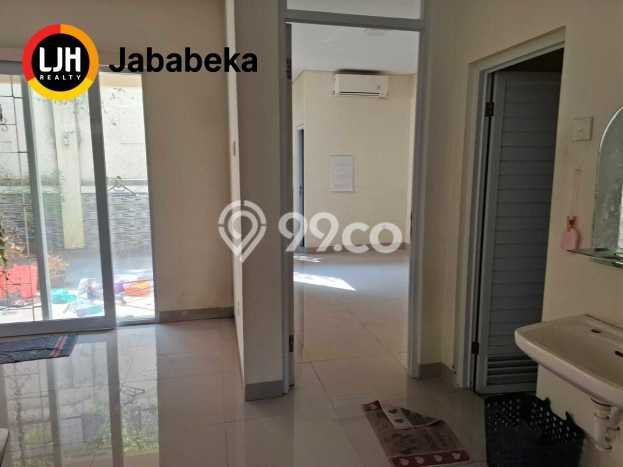 Disewakan Segera Rumah Kondisi Bagus di Area Lippo Cikarang, Cikarang Disewakan Segera Rumah Kondisi Bagus di Area Lippo Cikarang, Cikarang