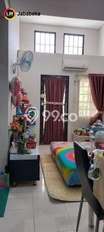 For Sale Rumah 2 Kamar Lokasi Ideal Bagus dan Strategis di Lippo Cikarang For Sale Rumah 2 Kamar Lokasi Ideal Bagus dan Strategis di Lippo Cikarang