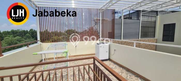 Lokasi strategis! Rumah siap huni dikontrakkan di Lippo Cikarang LB 450m2 Lokasi strategis! Rumah siap huni dikontrakkan di Lippo Cikarang LB 450m2