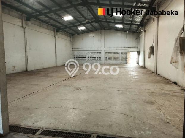PRIME LOCATION! Gudang di Jababeka, Luas 360m², Kawasan Komersial, Lokasi Strategis PRIME LOCATION! Gudang di Jababeka, Luas 360m², Kawasan Komersial, Lokasi Strategis