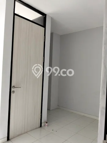 Area Ramai! Gudang Dijual di Sidoarjo untuk Bisnis Luas Bangunan 288m2 Area Ramai! Gudang Dijual di Sidoarjo untuk Bisnis Luas Bangunan 288m2
