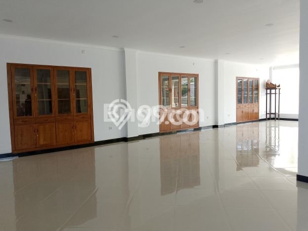 Komersial Ready di Kerobokan, Luas 868m², Lokasi Komersial, Jalan Mudah Komersial Ready di Kerobokan, Luas 868m², Lokasi Komersial, Jalan Mudah