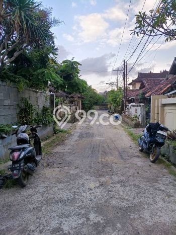 Dijual Cepat Rumah Favorit Siap Huni LB 180m2 di Denpasar Utara, Denpasar Dijual Cepat Rumah Favorit Siap Huni LB 180m2 di Denpasar Utara, Denpasar