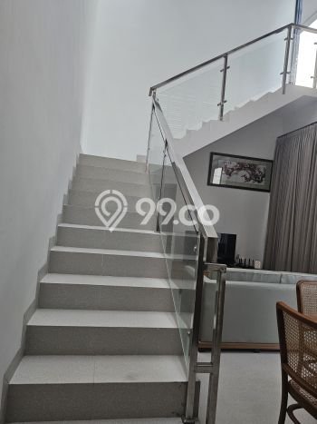 Tersedia Vila Kawasan , Area 100m2m², Area Nyaman Tersedia Vila Kawasan , Area 100m2m², Area Nyaman