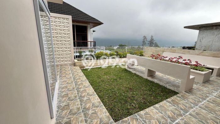 Vila Kawasan Baturiti, Luas 215m2m², Tersedia Segera, Harga Bersaing Vila Kawasan Baturiti, Luas 215m2m², Tersedia Segera, Harga Bersaing