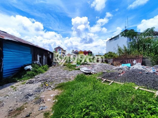 Kavling Tanah untuk Dijual di Dewi Sri, Badung, Luas 1620m2 Kavling Tanah untuk Dijual di Dewi Sri, Badung, Luas 1620m2