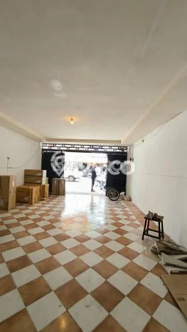 FOR RENT! Ruko di Dauhpuri Kelod Cocok untuk Bisnis 254m2 FOR RENT! Ruko di Dauhpuri Kelod Cocok untuk Bisnis 254m2