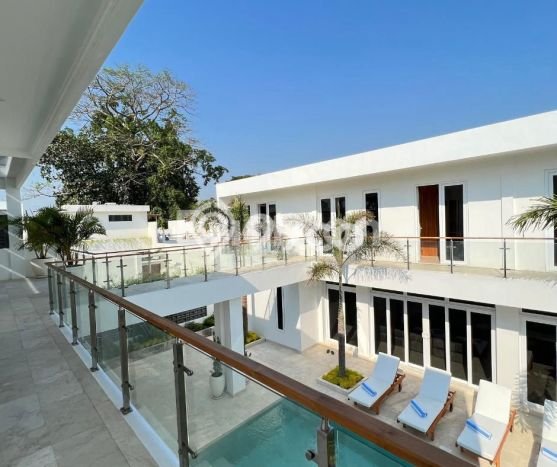 Vila Siap Huni di , Luas 300m2m², Dekat ke Pusat Kota Vila Siap Huni di , Luas 300m2m², Dekat ke Pusat Kota
