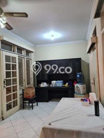 For Sale Rumah 4 Kamar Lokasi Ideal Bagus dan Strategis di Cakung For Sale Rumah 4 Kamar Lokasi Ideal Bagus dan Strategis di Cakung