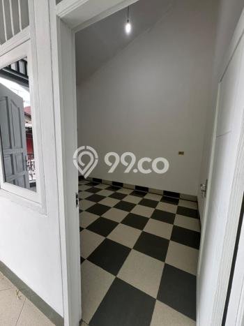 Unit Ruko Dijual di Duren Sawit Jakarta Timur Luas Tanah 148m2, Luas Bangunan 290m2 Unit Ruko Dijual di Duren Sawit Jakarta Timur Luas Tanah 148m2, Luas Bangunan 290m2