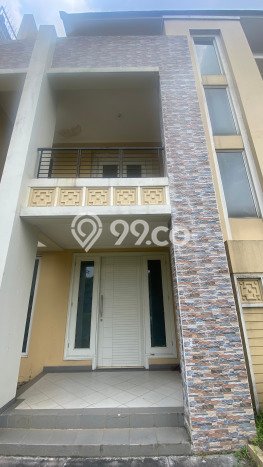 Dijual Rumah Luas Elegan Dengan View Cantik di Alam Sutera, Tangerang Dijual Rumah Luas Elegan Dengan View Cantik di Alam Sutera, Tangerang