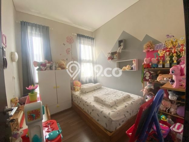 Jual Rumah Eksklusif 2 KT di BSD, Tangerang Jual Rumah Eksklusif 2 KT di BSD, Tangerang