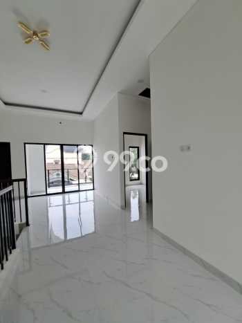 Dijual Rumah Premium dengan Fasilitas Sekitar Lengkap di BSD, Tangerang Selatan Dijual Rumah Premium dengan Fasilitas Sekitar Lengkap di BSD, Tangerang Selatan