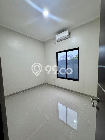Rumah Modern 4 KT di Serpong Regency Melati Mas Tangerang Selatan Unfurnished Rumah Modern 4 KT di Serpong Regency Melati Mas Tangerang Selatan Unfurnished