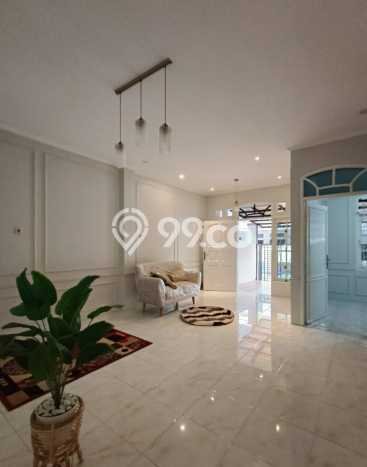 Rumah Modern Cantik 3 Kamar Bisa Langsung Pindah di BSD Rumah Modern Cantik 3 Kamar Bisa Langsung Pindah di BSD