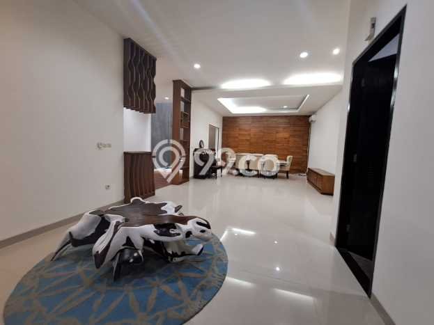 For Sale! Luxury House LT 240m2 Desain Elegan di Alam Sutera For Sale! Luxury House LT 240m2 Desain Elegan di Alam Sutera