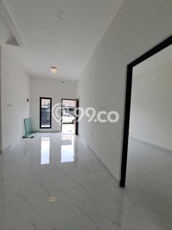 Dijual Rumah Premium dengan Fasilitas Sekitar Lengkap di BSD, Tangerang Selatan Dijual Rumah Premium dengan Fasilitas Sekitar Lengkap di BSD, Tangerang Selatan