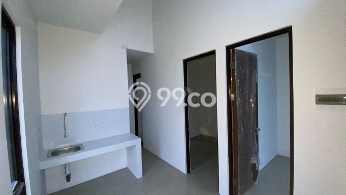 Hunian Cantik Modern Lb 70m2 di BSD, Tangerang Selatan Hunian Cantik Modern Lb 70m2 di BSD, Tangerang Selatan