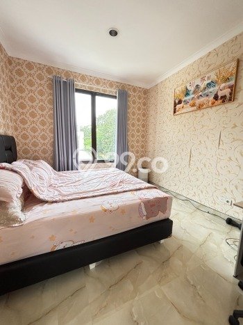 Jual Rumah Minimalis Bagus Punya 2 KT di BSD Tangerang Selatan SHM Jual Rumah Minimalis Bagus Punya 2 KT di BSD Tangerang Selatan SHM