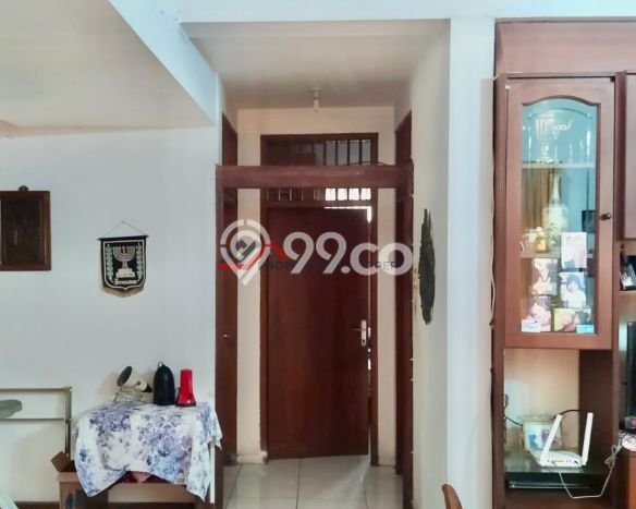 Hunian Mewah Siap Huni LT 1314m2 di Pamulang, Tangerang Selatan Hunian Mewah Siap Huni LT 1314m2 di Pamulang, Tangerang Selatan