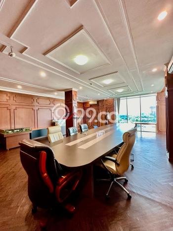 Unit Kantor Dijual di Jakarta Selatan LT 475m2 & LB 1110m2 Unit Kantor Dijual di Jakarta Selatan LT 475m2 & LB 1110m2