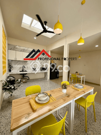 Kost Dijual Lokasi Karawang Barat, Karawang, Spesifikasi 27 Kamar Tidur dan Luas 440m2 Kost Dijual Lokasi Karawang Barat, Karawang, Spesifikasi 27 Kamar Tidur dan Luas 440m2