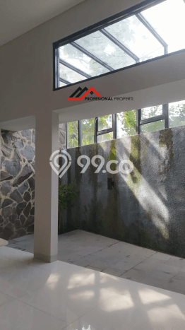 Rumah Mewah LB 300m2 Siap Huni Desain Elegan di Cirendeu, Jakarta Selatan Rumah Mewah LB 300m2 Siap Huni Desain Elegan di Cirendeu, Jakarta Selatan
