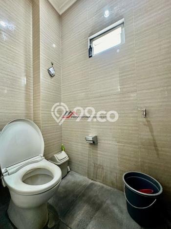 Unit Kantor Dijual di Jakarta Selatan LT 475m2 & LB 1110m2 Unit Kantor Dijual di Jakarta Selatan LT 475m2 & LB 1110m2