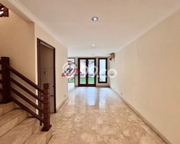 Dijual Rumah Mewah Exclusive di Cilandak, Jakarta Selatan Dijual Rumah Mewah Exclusive di Cilandak, Jakarta Selatan
