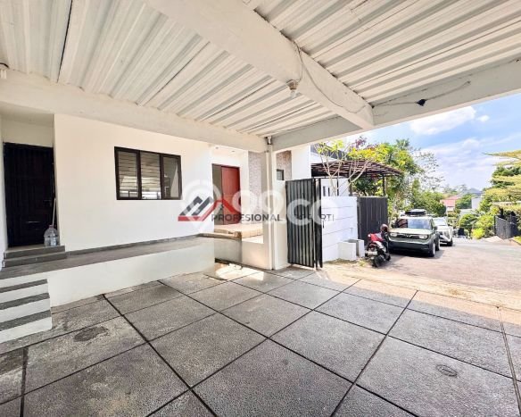 Rumah Elit LB 200m2 Siap Pakai Desain Elegan di Rempoa Ciputat Timur, Jakarta Selatan Rumah Elit LB 200m2 Siap Pakai Desain Elegan di Rempoa Ciputat Timur, Jakarta Selatan