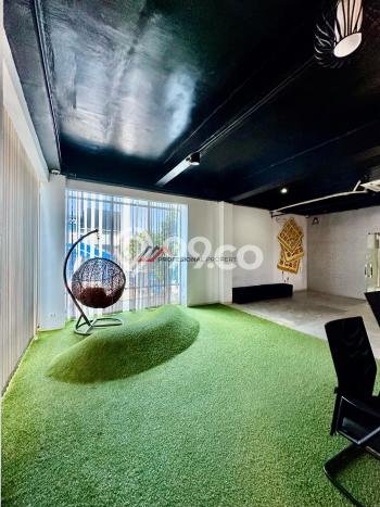 Unit Kantor Dijual di Jakarta Selatan LT 475m2 & LB 1110m2 Unit Kantor Dijual di Jakarta Selatan LT 475m2 & LB 1110m2