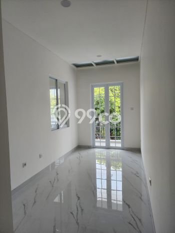 Rumah Siap Huni 3 KT 2 KM di Kawasan Bisnis Sunter, Jakarta Utara Rumah Siap Huni 3 KT 2 KM di Kawasan Bisnis Sunter, Jakarta Utara