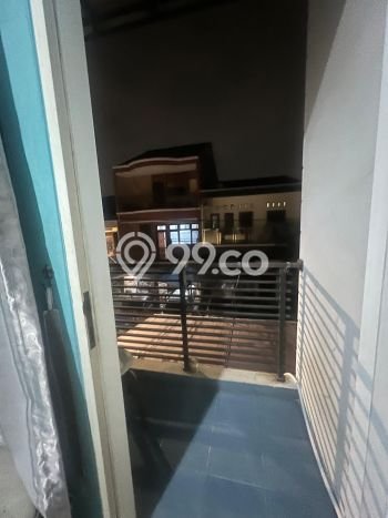 Rumah Modern Minimalis 5 Kamar Siap Huni di Kelapa Gading Rumah Modern Minimalis 5 Kamar Siap Huni di Kelapa Gading