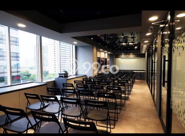 Kantor Disewa di Jakarta Selatan dengan LB 500m2 Area Komersial Ramai Kantor Disewa di Jakarta Selatan dengan LB 500m2 Area Komersial Ramai